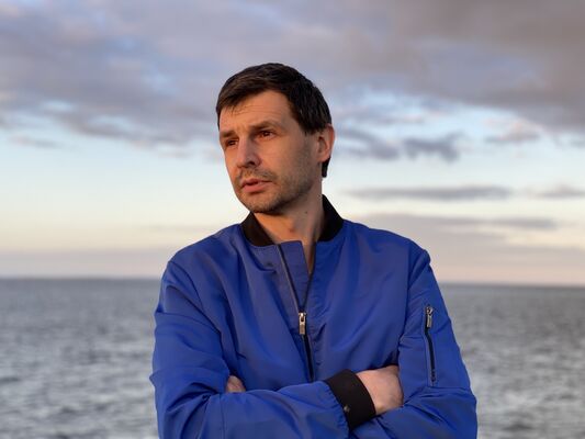  ,   Oleg, 42 ,   ,   , c , 