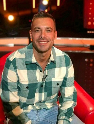  ,   Stefan, 26 ,   ,   