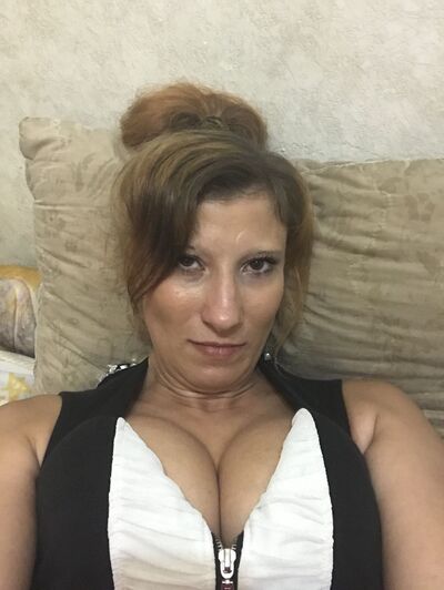  ,   Alenka, 32 ,   ,   
