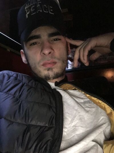  ,   Valentin, 25 ,   ,   , c 