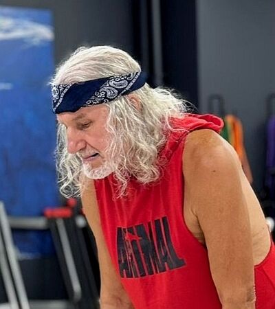  -,   Sergey, 60 ,   ,   , c 