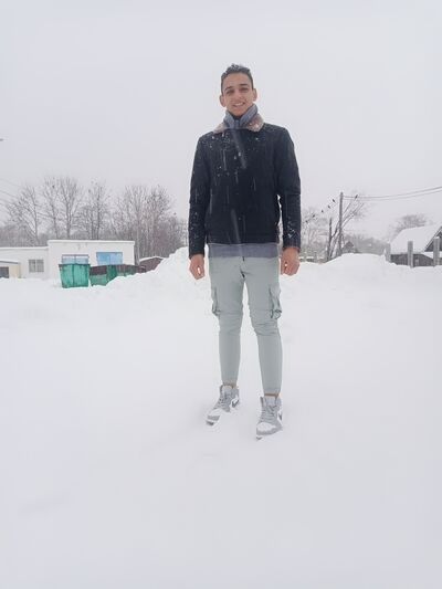  ,   Adel, 24 ,   ,   