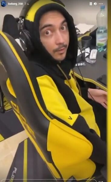  --,   , 23 ,     , c 