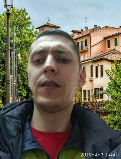  ,   Kostantin, 36 ,   ,   