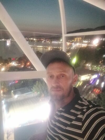  --,   , 43 ,  