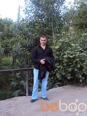  ,   Armen, 37 ,   