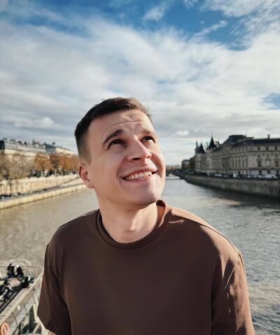  ,   Gosha, 35 ,   ,   , c , 