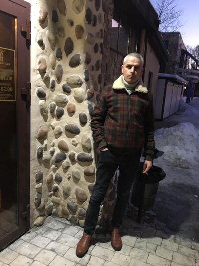  ,   Mert, 48 ,   ,   