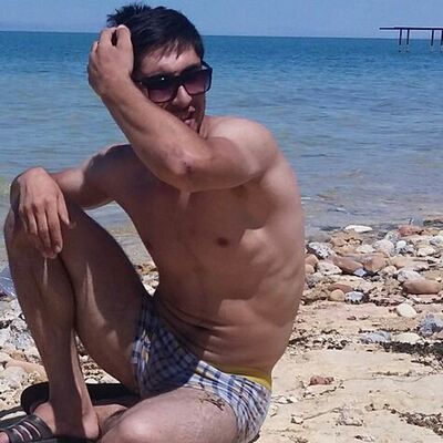  ,   Roxit, 32 ,   