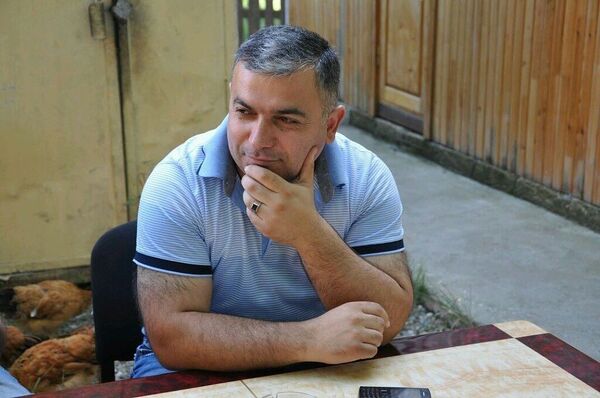 ,   Akshin, 48 ,   ,   , c 