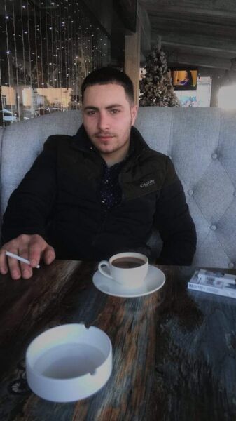  ,   Edgar, 28 ,   ,   