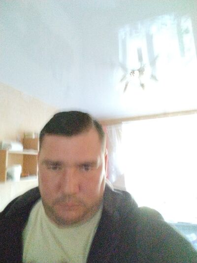  ,   Denis, 39 ,   ,   