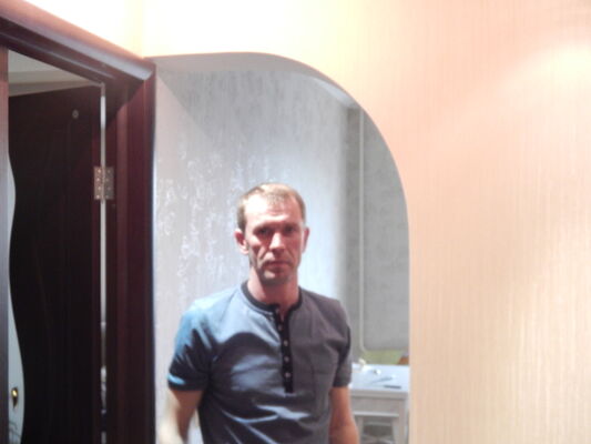  ,   Sumrok, 49 ,   ,   , c 
