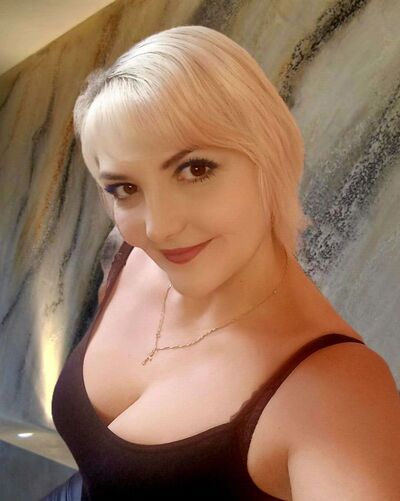   ,   Galina, 52 ,  