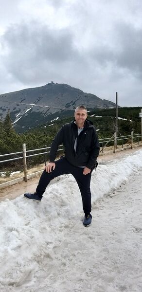  ,   Yuriy, 50 ,   ,   , c , 