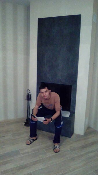  ,   Jasurbek, 30 ,   