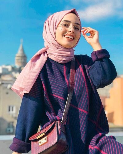  ,   Saira, 28 ,  