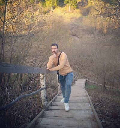  ,   Reza, 33 ,   ,   , c 