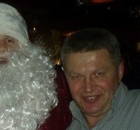  ,   Larsen, 52 ,   