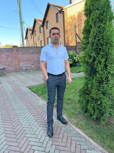  -,   Tapdiq, 37 ,   ,   , c 