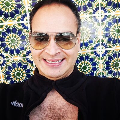  ,   Ayman, 39 ,   ,   , c 