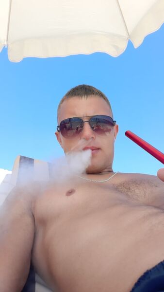  ,   Denis, 29 ,     , c 