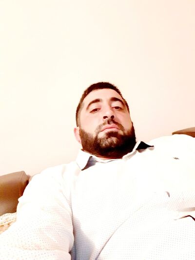  ,   Martin, 37 ,   ,   