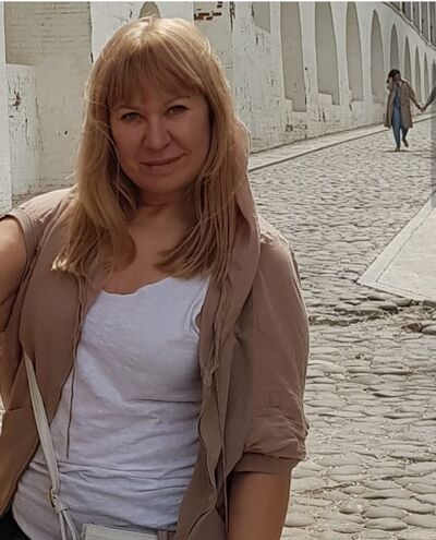  ,   Elena, 57 ,   ,   