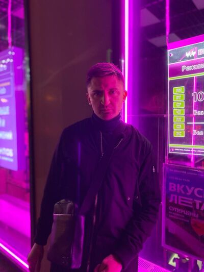  ,   Mikhail, 30 ,   ,   , c 