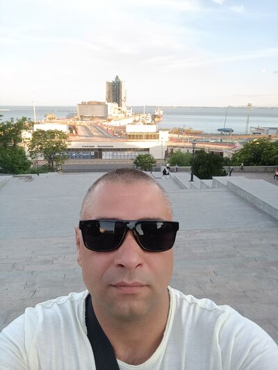  ,   Yurii, 41 ,   ,   , c 