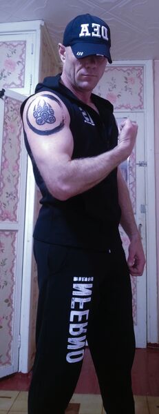  ,   Sergei, 40 ,   ,   