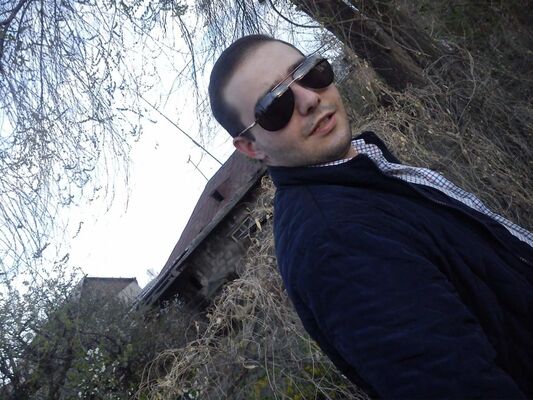  ,   YURI, 34 ,   ,   , c 