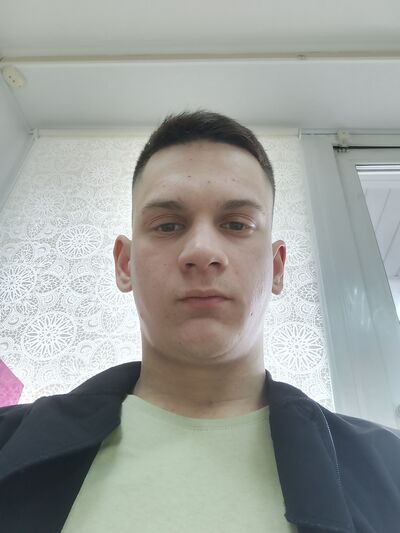  ,   Alex, 20 ,   ,   