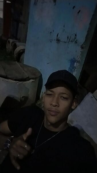  Contagem,   Carlos Mende, 18 ,   ,   