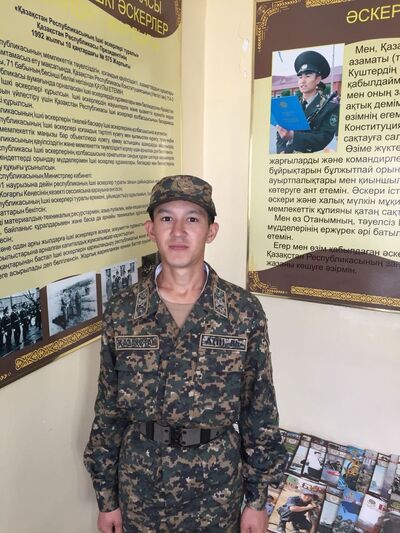  ,   Alexandr, 27 ,   