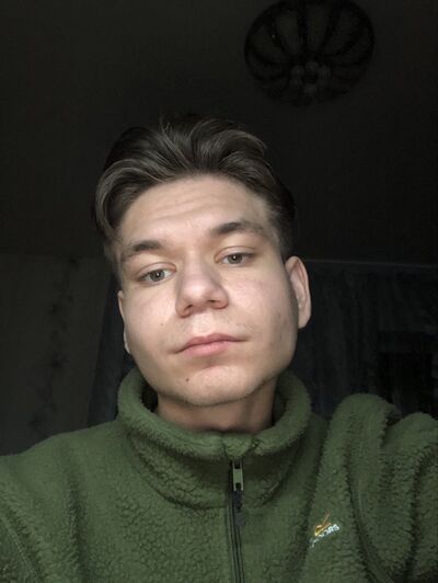  ,   Ilya, 22 ,   ,   