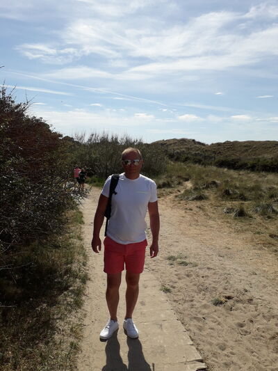  ,   Ramunas, 52 ,   ,   , c 