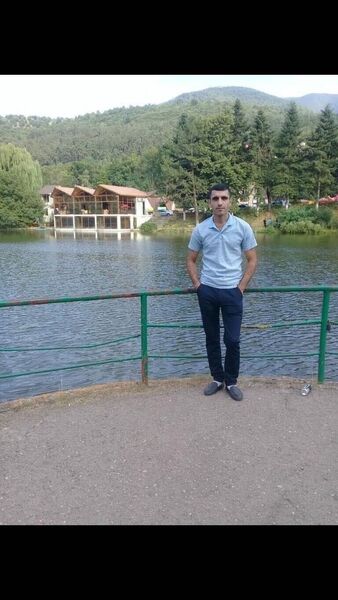  ,   Mher, 34 ,   ,   