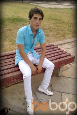  3649591  Eliko, 32 ,    