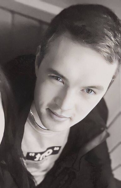  ,   Timur, 32 ,   ,   , c , 