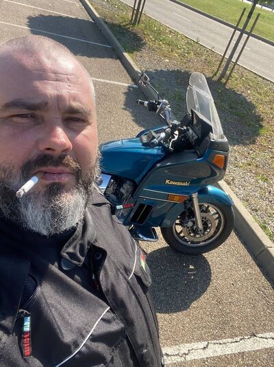  ,   Nimo, 42 ,     , c 