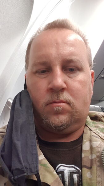  ,   Frank, 44 ,   ,   