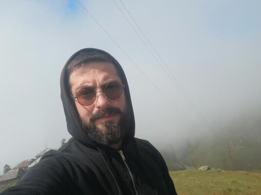  ,   Aslan, 32 ,   ,   