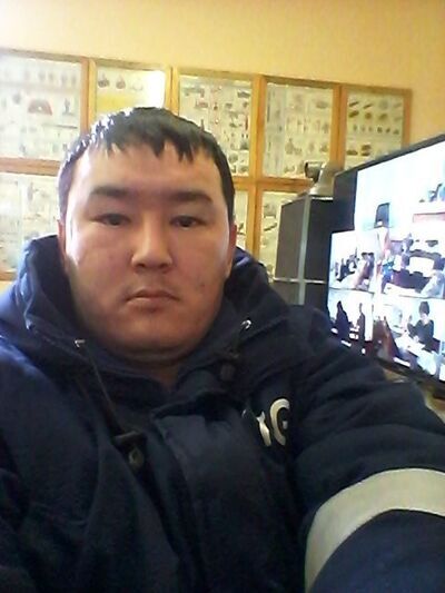  ,   Erik, 38 ,   ,   , c 