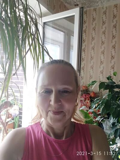  ,   Inessa, 69 ,   c 