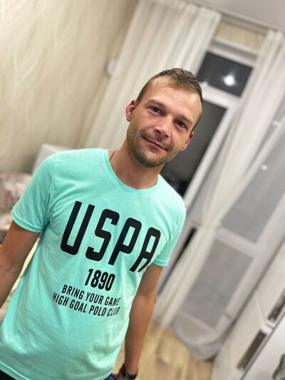  ,   Ivan, 39 ,   ,   