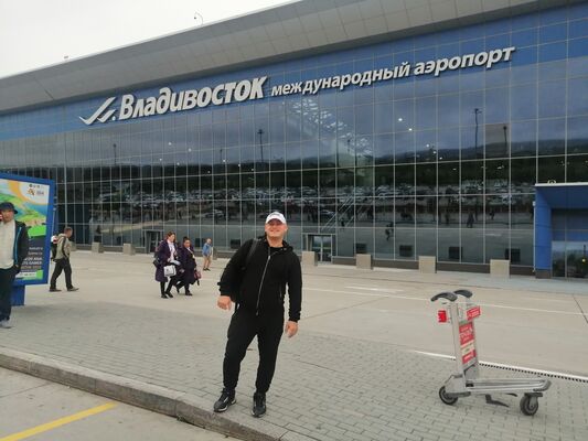  ,   Den, 33 ,   ,   