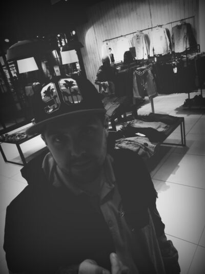  ,   Kjjg, 37 ,  