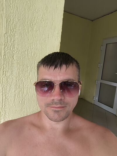  ,   Alexandr, 35 ,   ,   , c , 