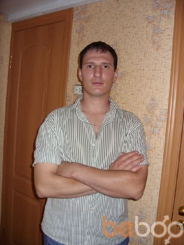  ,   Viktor, 43 ,  